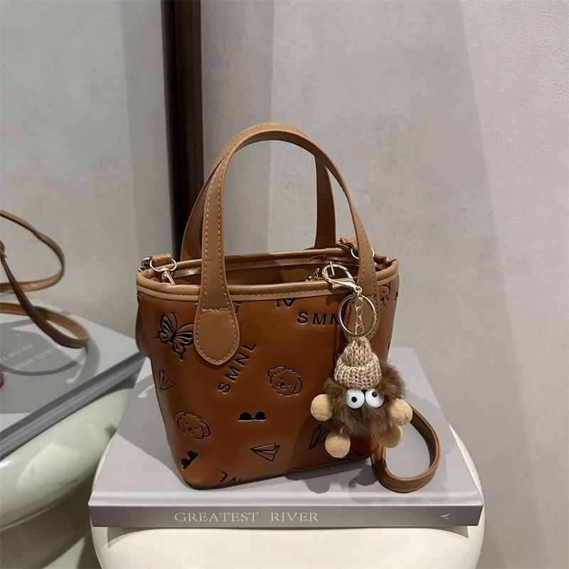 Today's Popular Textured Small Bags, Spring and Summer New Versatile Messenger Bags, Portable Mini Bucket Bags