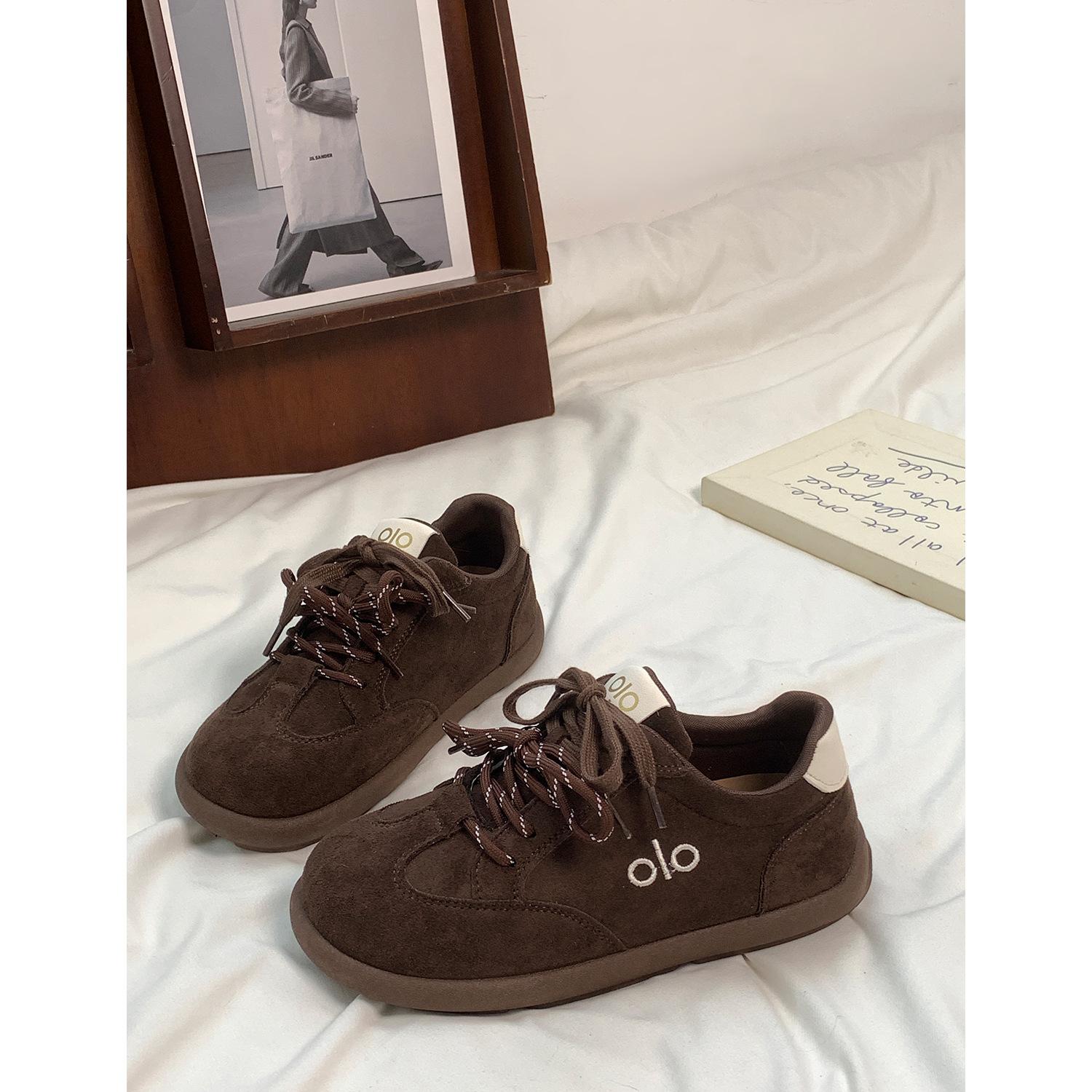 

Ugly cute big head German training shoes women s 2025 autumn new versatile leather soft sole retro round head casual sports shoes 40 темно-коричневого