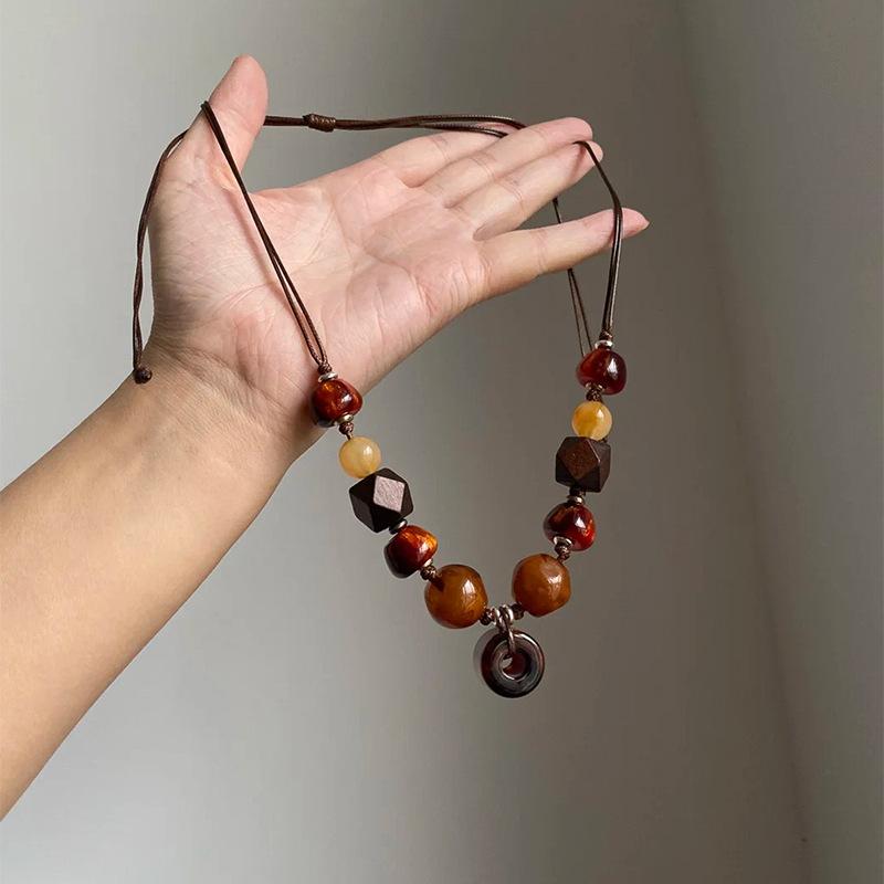 

Модное ожерелье для женских украшений коричневый