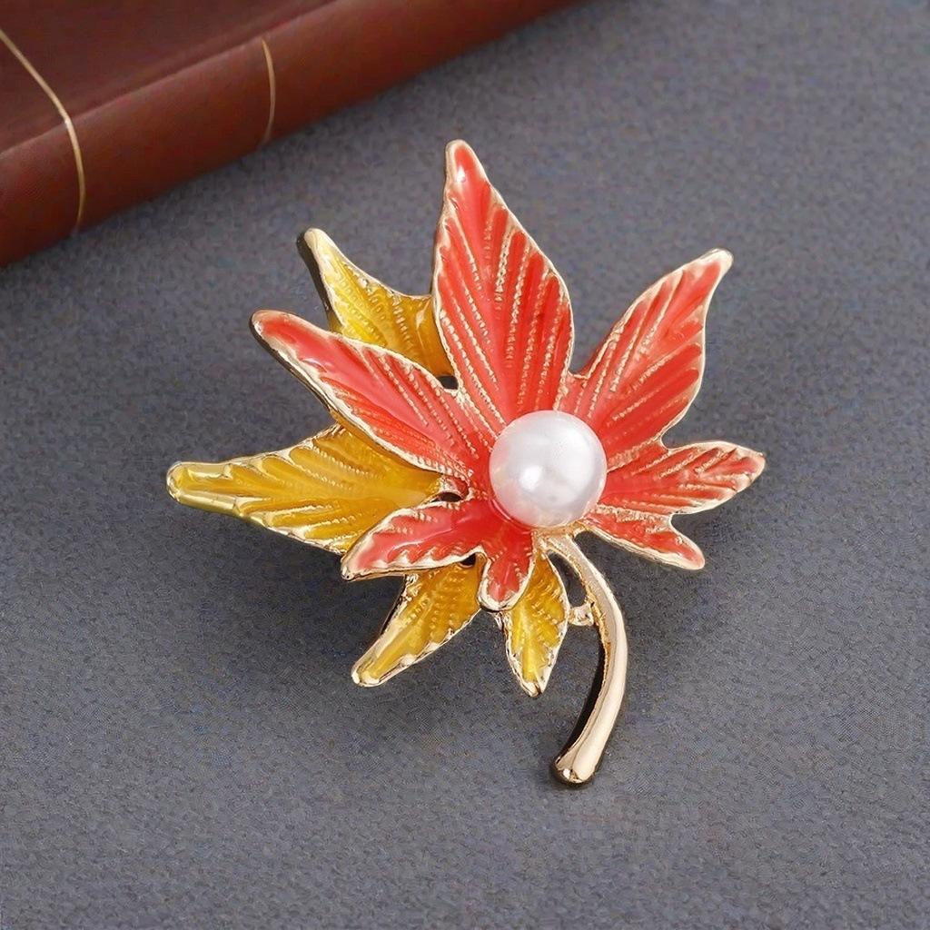 Хит продаж Серия кленовых листьев Брошь Литературный темперамент Модная булавка с кленовым листом Брошь-лист Брошь Брошь Аксессуары