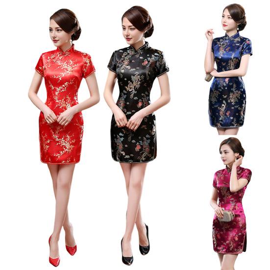 Damen Sommer Cheongsam Stehkragen Pflaumenblütendruck Kurze Ärmel Geteilter Saum Qipao Slim Fit Retro Chinesischer Stil Über Knie Länge Hochzeit