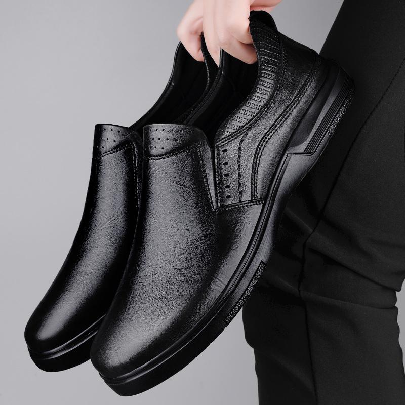Fashion Handmade Leather Men Shoes Design Fashion Sneakers Male Slip On Loafers Breathable Casual Driving Flat Lightweight New Men Shoe