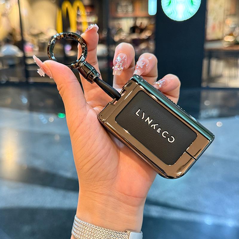 Lynk & Co 06 Luxury Leather & Metal Key Cover for 25 Models - Full Protection & Secure Fit