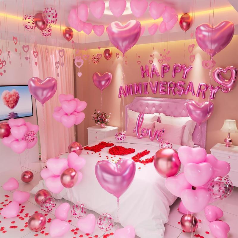 A4413 Red Heart Balloon for Christmas, Halloween, and Anniversary Celebrations.
