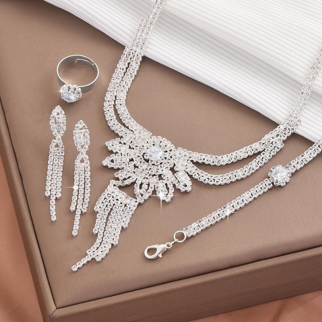 Bridal Fashion Tassel Necklace Earrings Bracelets Rings Zircon Set Wedding Banquet Party Holiday Gifts