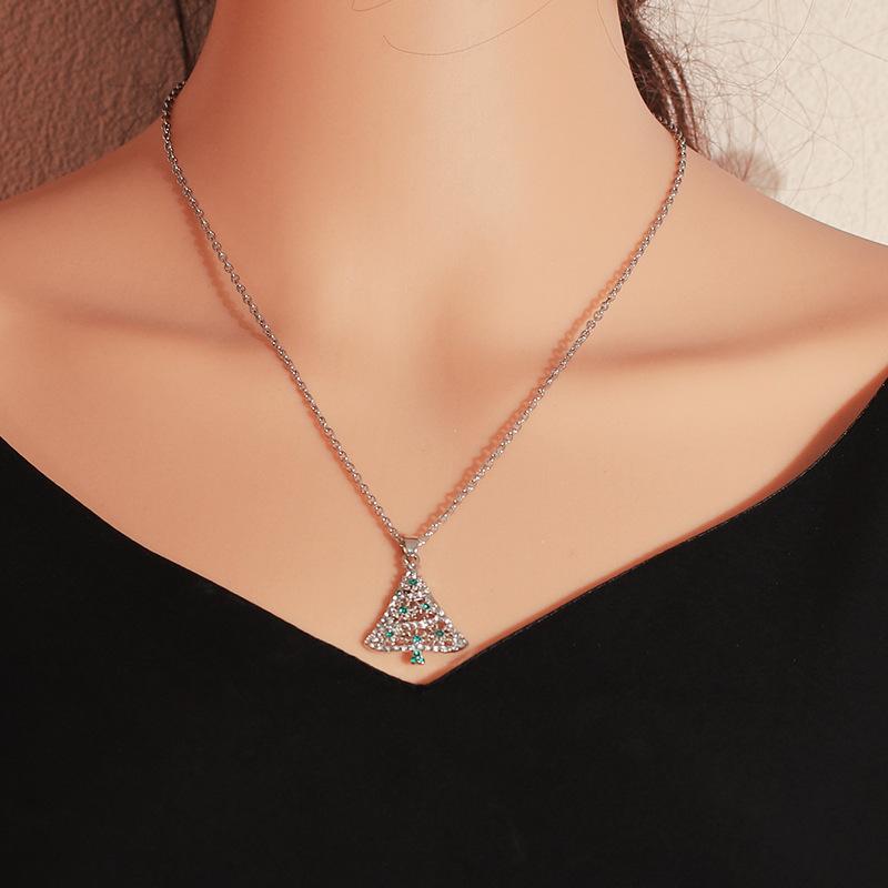 Exquisite Sparkling Zircon Christmas Tree Pendant Necklace, Suitable for Women's Christmas Party Accessories,  Gifts