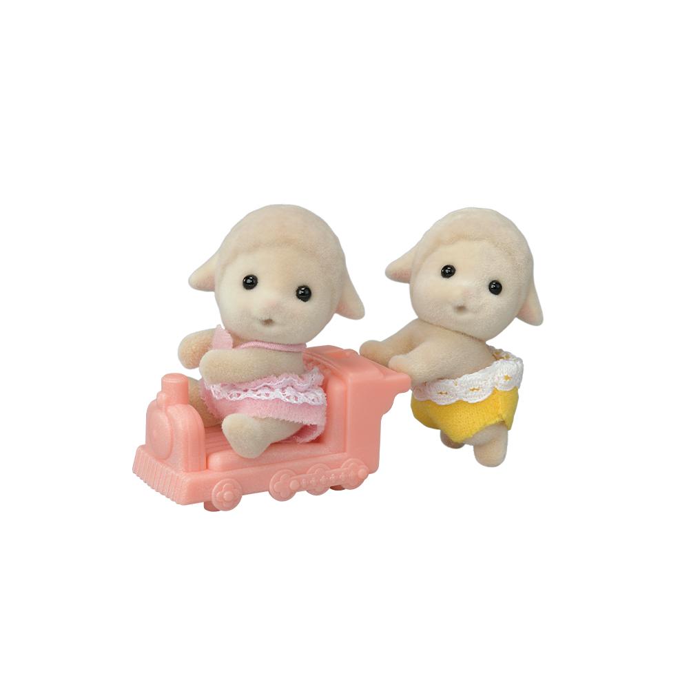 [Toytron] Набор фигурок «Близнецы-овечки» Sylvanian Families (5621)