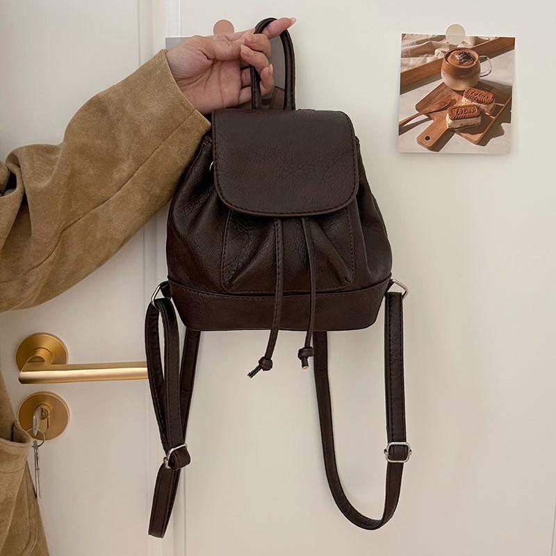 Fashionable College Student Backpack for Class for Women New Versatile Mini Small Backpack for Outing Travel Bag