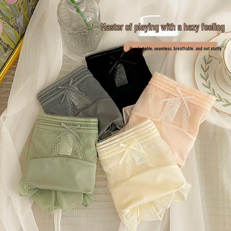 Urban Beauty Lace Ruffled Anti-bacterial Women's Briefs (3-Pack)