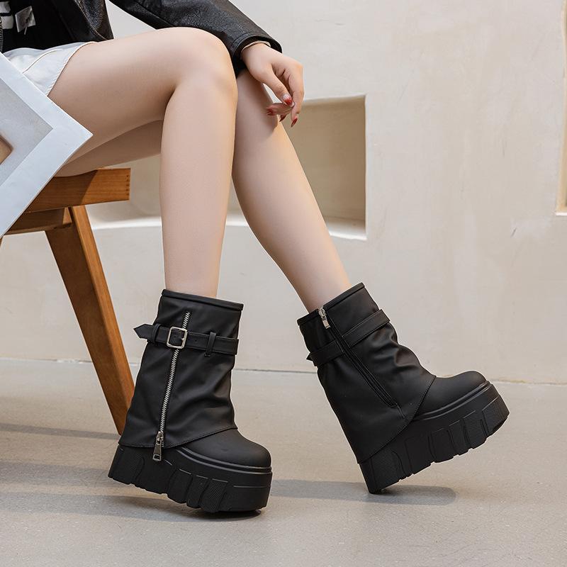Boots women's short boots 2025 new thick-soled inner height-increasing stacking boots round head pants tube boots belt buckle niche design sense