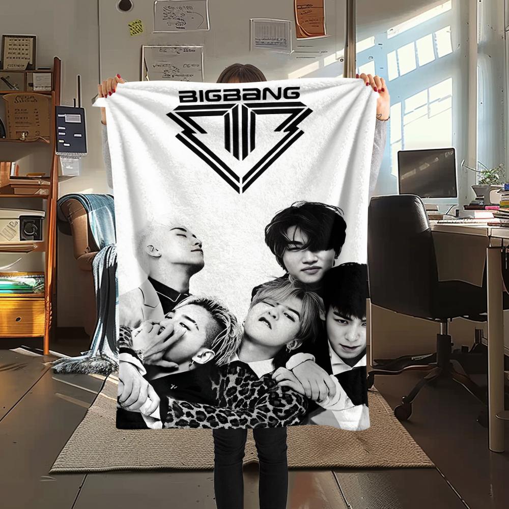 1pz Coperta in Flanella con Stampa BIGBANG, Alta qualità per Tutte le Stagioni, Arredamento per la Casa, Calore e Comfort, Perfetta per Regali di Natale