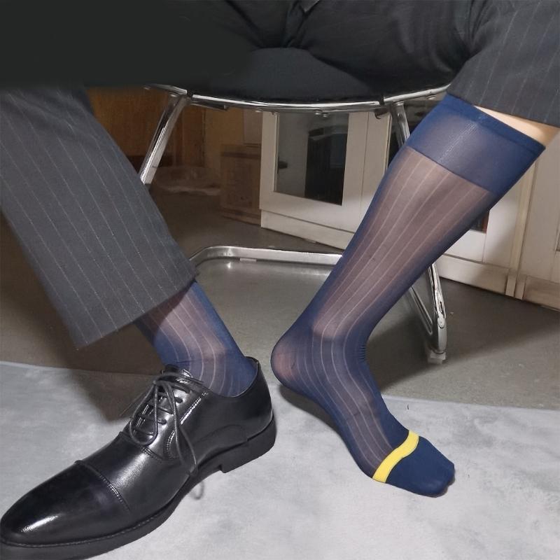 Calzini da uomo sottili e trasparenti in nylon traspirante, calze a righe over the calf per affari