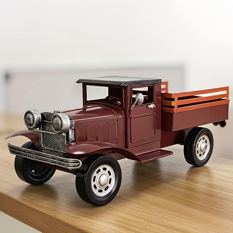 Vintage Handmade Tinplate Car Model Travel Edition Pickup Truck Tinplate Craft Artwork Classic Car Suitable for Industrial Style Home Decor