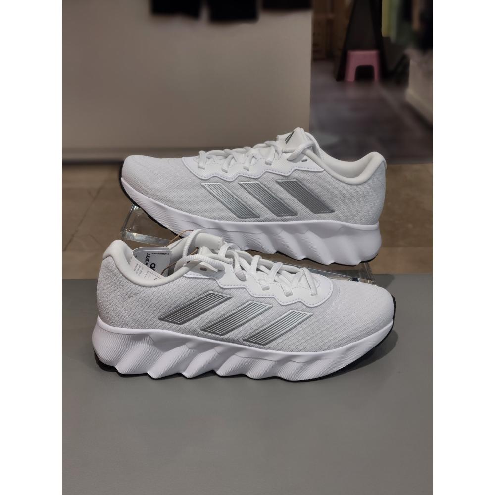 

adidas women s running shoes Switch Move sneakers DI5257