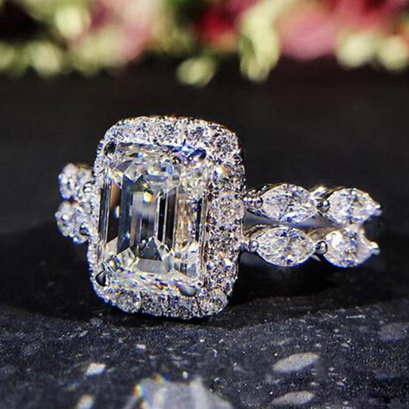 Ny Glitrende Firkantet Geometrisk Design Ringlys Luksus Personlig Mote Stil Forlovelses- og Bryllups Tilbehør
