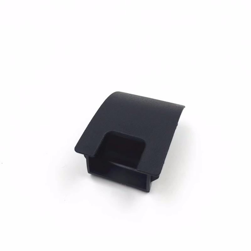 For NISSAN 2016-2022 QASHQAI Rear Seat Cover Cushion Buckle Child Seat Interface Cover Cover 1pc