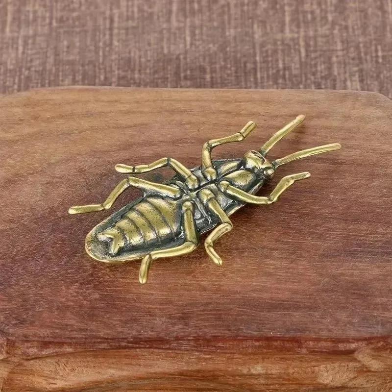Crafts Collection Desktop Small Ornaments Brass Insect Cockroach Figurines Miniatures Solid Tea Pet Funny