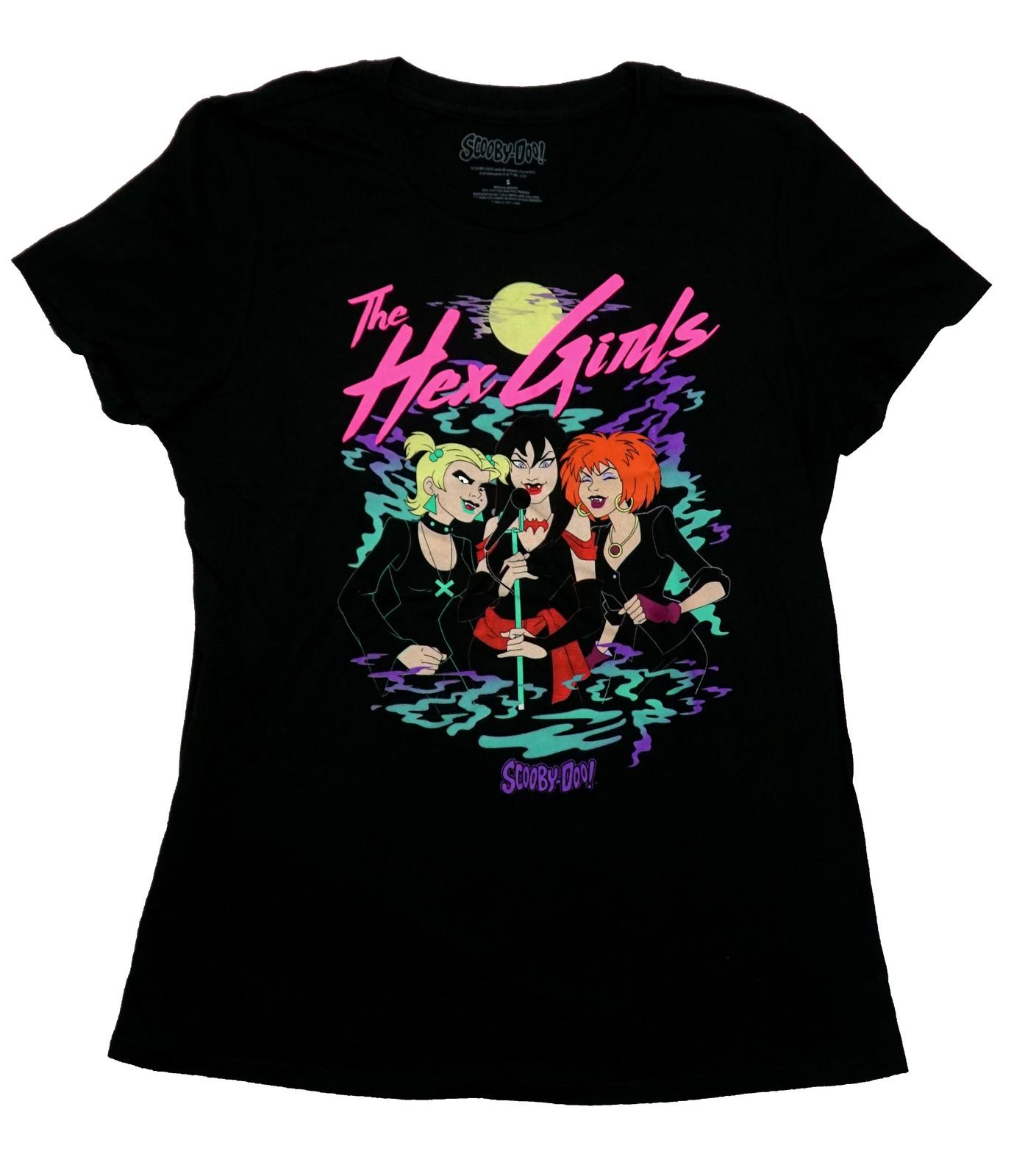 Scooby-Doo Girls Juniors T-Shirt - The Hex Girls Singing Into Mic Under Moon XXL