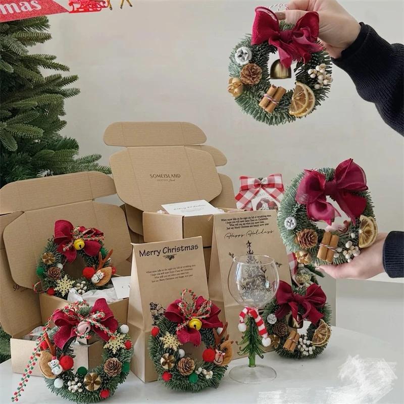 11cm Mini Holiday Christmas Hanging Wreath With Bell Cinnamon Berries Pinecones DIY Decoration For Door Wall Window Ornament