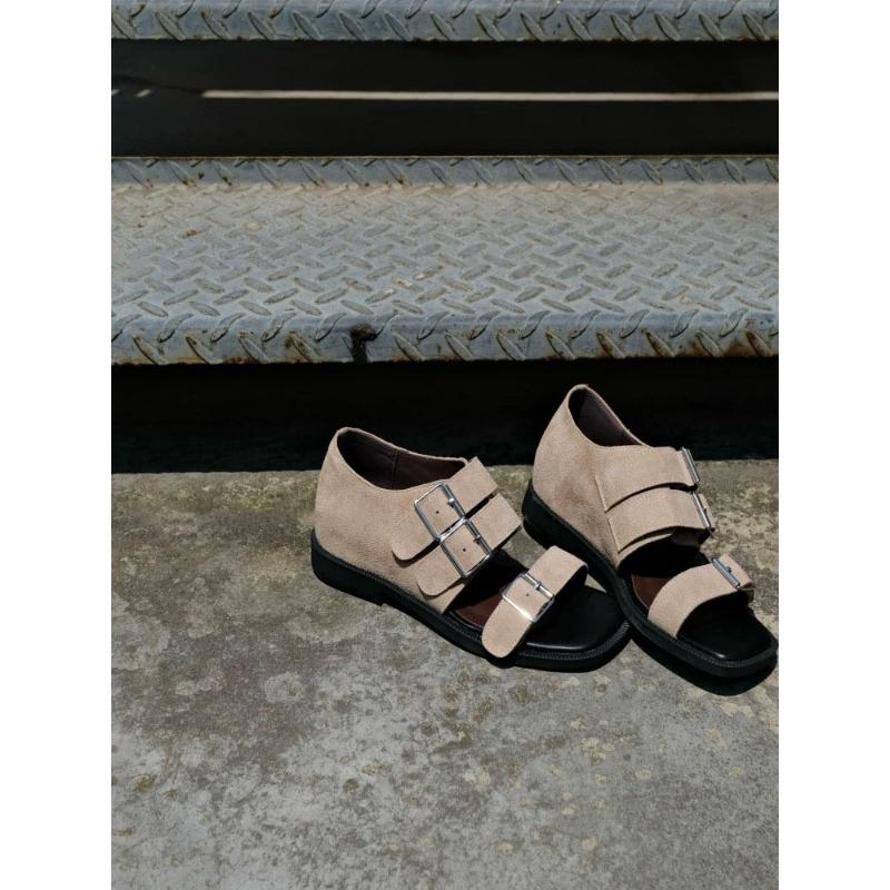 

Версия из овчины~ внутренняя высота увеличивается на 7 см, сандалии с открытым носком, женские летние, для улицы, на танкетке, с ремешком и пряжкой, туфли на высоком каблуке, ретро, женские 40