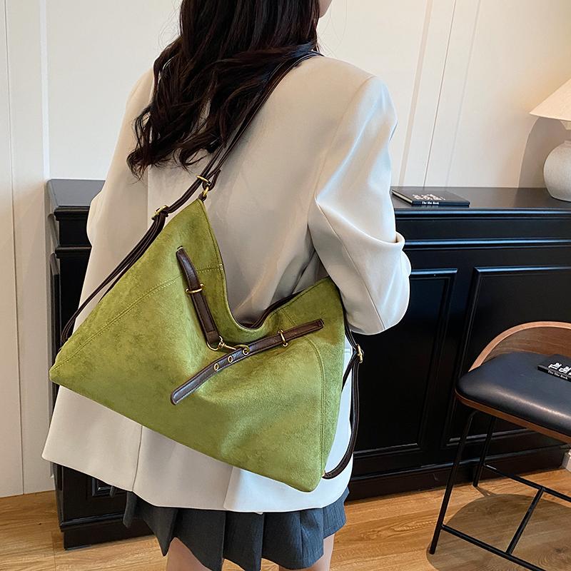 Suede Shoulder Bag for Women Fashion Hobo Handbag with Adjustable Strap
