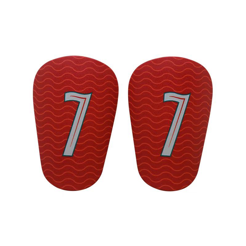 Mini Master Parastinchi Professionali da Calcio - Cristiano Ronaldo No. 7 & Messi No. 10 Protezioni per Polpacci