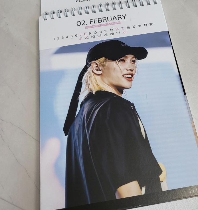 Stray Kids Felix Desk Calendar 2026 & 2027 K-pop Fan Goods