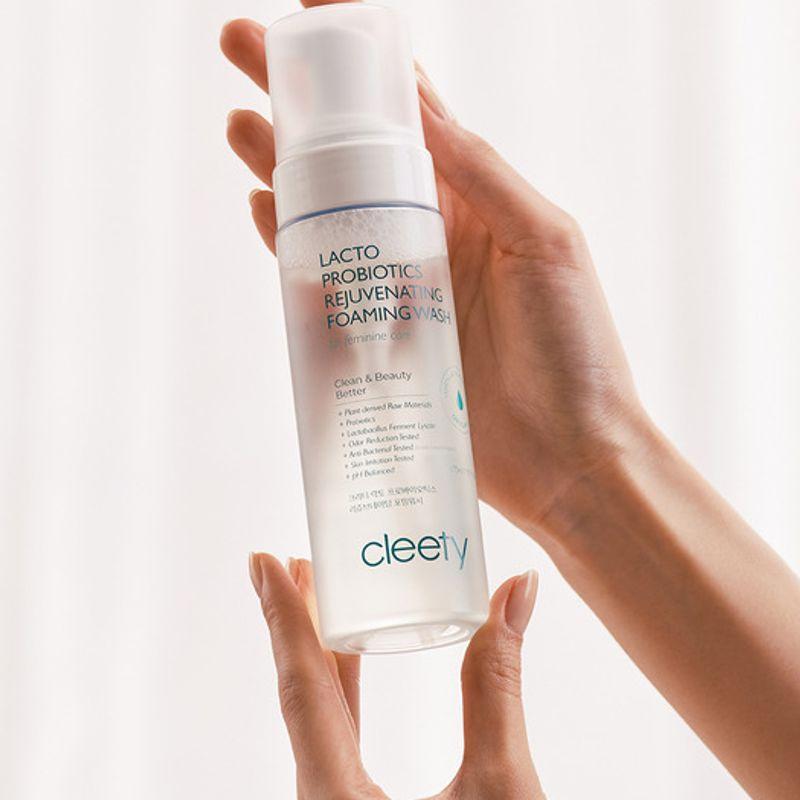 

Cleety Lacto Probiotics Rejuvenating Foaming Wash Feminine Cleanser 175ml Foaming Wash 175ml Unscented