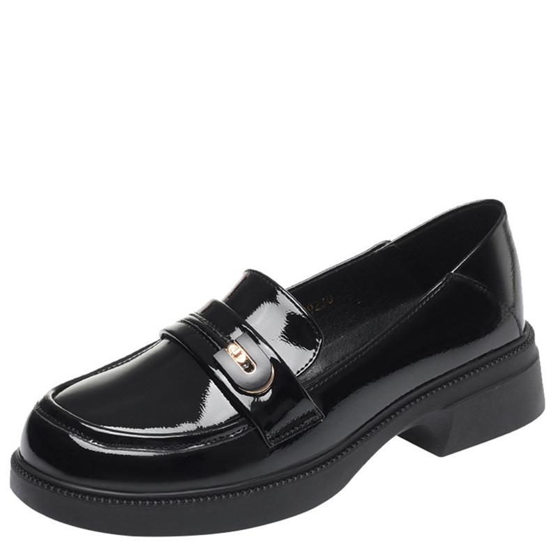 Fashion Women's British Style New 2024 Single Shoe Women's Loafers Shiny Surface Soft Bottom Thick Bottom French Style Single Shoes