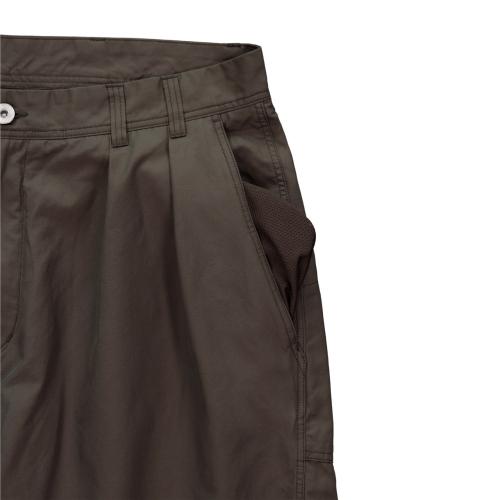 HUMOROUS ACCOUNT Manmade Shorts / Mocha