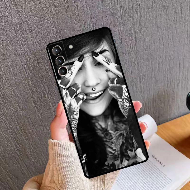 Middle Finger Girl Case For Samsung Galaxy S23 S22 S21 Ultra S9 S10 Note 10 Plus Note 20 Ultra S20 FE Cover