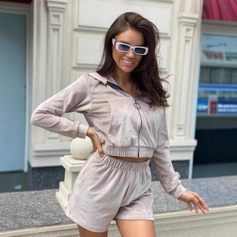 Womens Casual Solid Color Hooded Zip-Up Long Sleeve Top Elastic Waist Shorts 2-Piece Set Streetwear Outfit