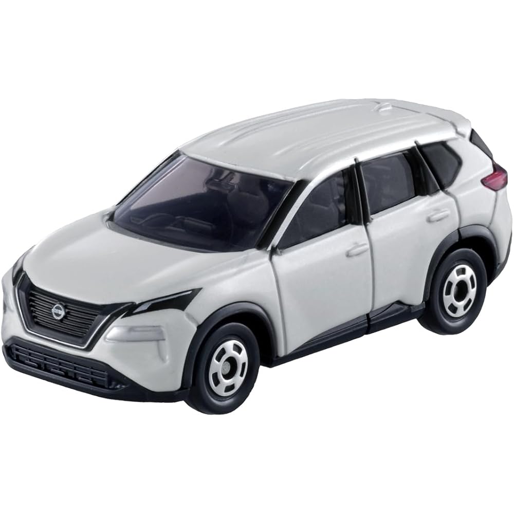 Takara Tomy Tomica No.117 Nissan X-Trail Miniature Toy Car for Ages 3 and Up