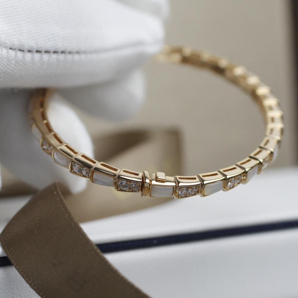 BV Snake Bone Premium White Fritillary Bracelet Light Luxury Personality Jewelry Premium Light Luxury Niche Design Bracelet