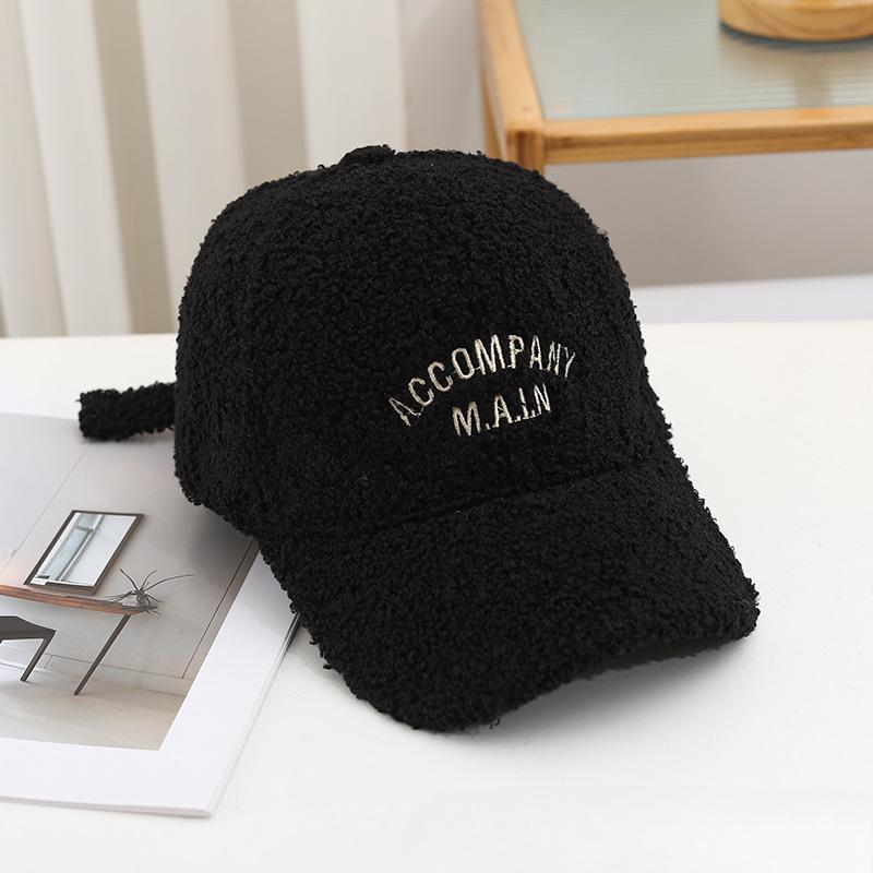 Women's Hats Thickened Warm Baseball Caps Korean Style Imitation Lamb Velvet Showing Their Faces Small and Versatile Baseball Caps Students