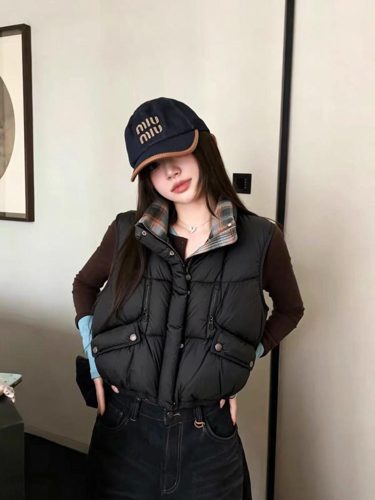 Women's Korean Style White Duck Down Puffer Vest, Autumn/Winter 2026, Stand Collar Gilet