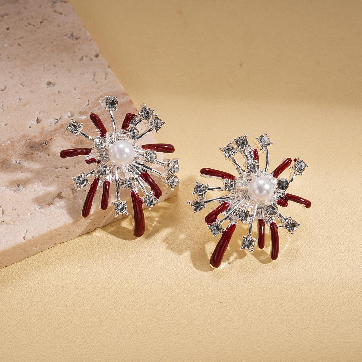 Diamond-encrusted imitation pearl oil drop fireworks silver needle stud earrings exquisite New Year s earrings