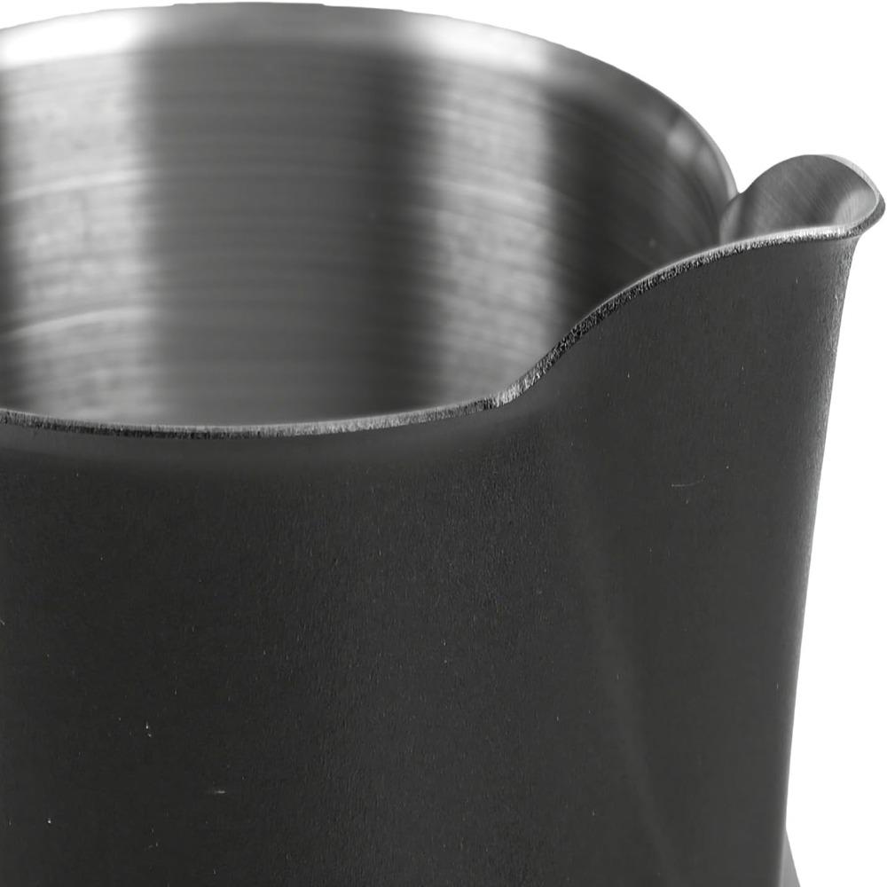 Stainless Steel Milk Frothing Pitcher Black Color Coffee Frothing Jug For Bar