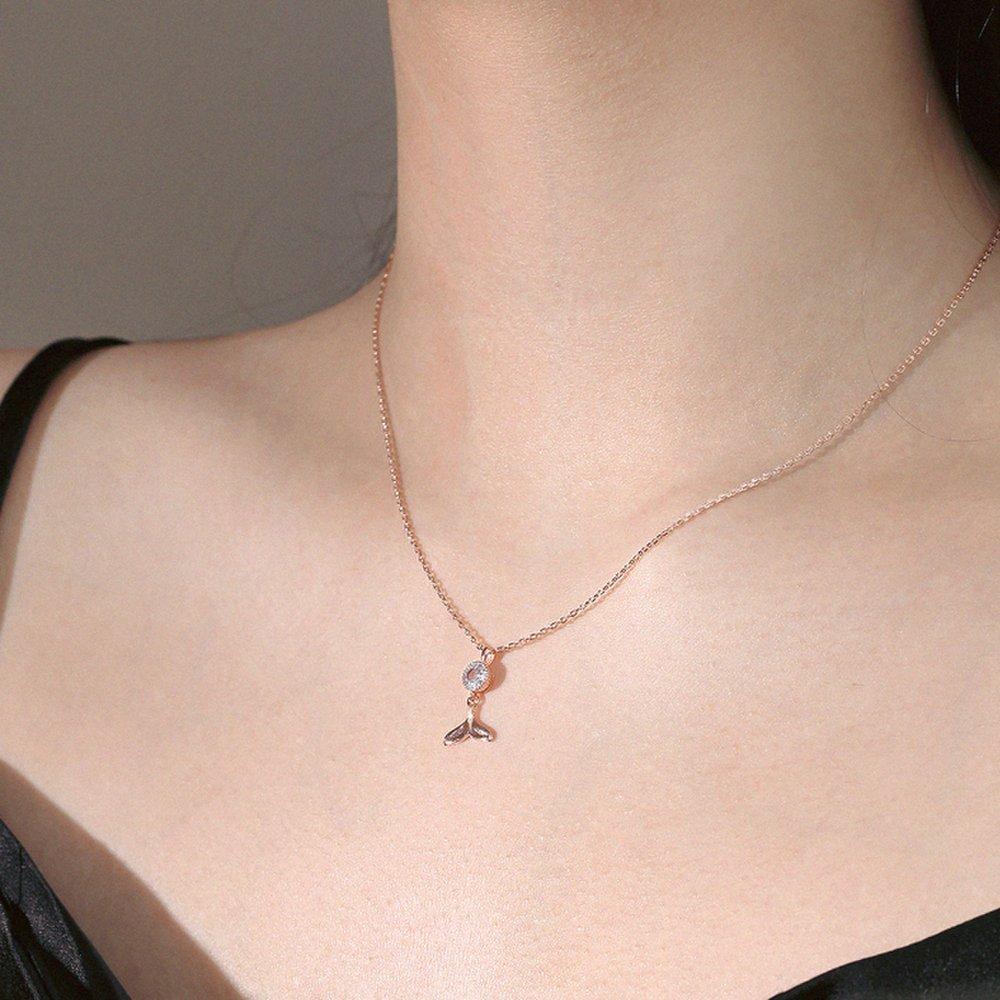 Whale Tail Necklace Na0635