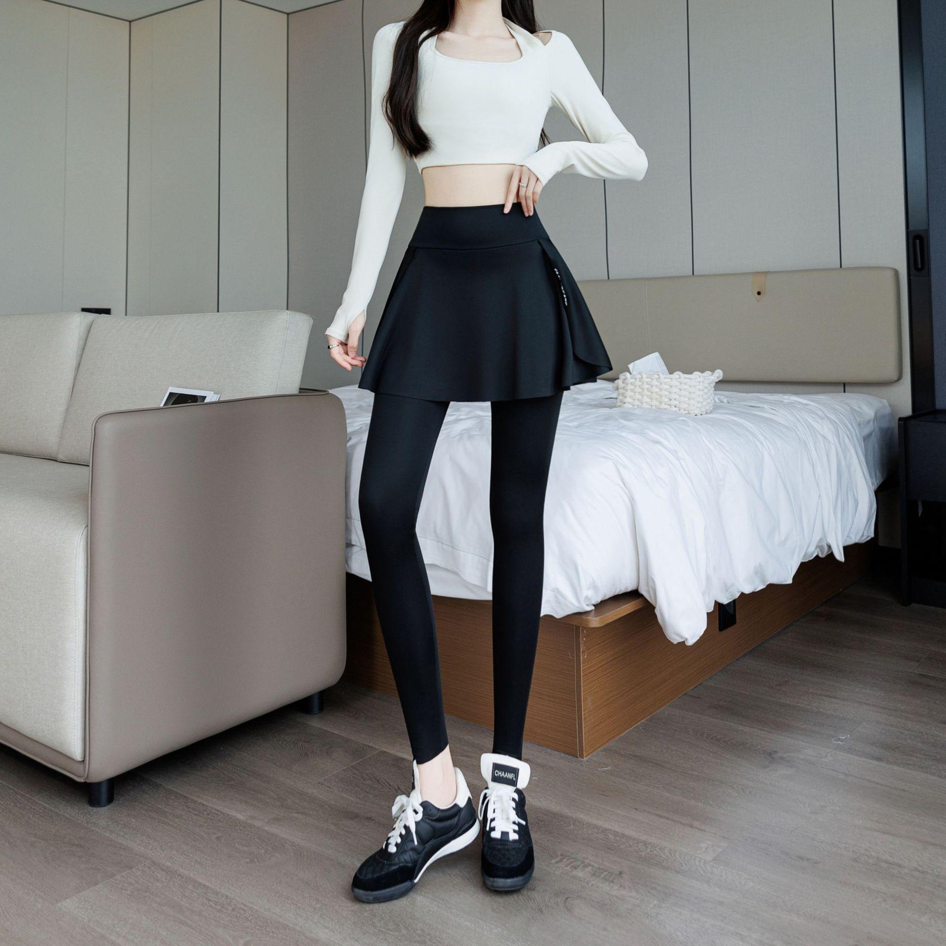

Two Pairs of Women s Sports Trousers, Spring and Summer High-waisted Anti-exposure Fitness Pants, Badminton Wear, Running Yoga Shark Pants Skirt M чёрный
