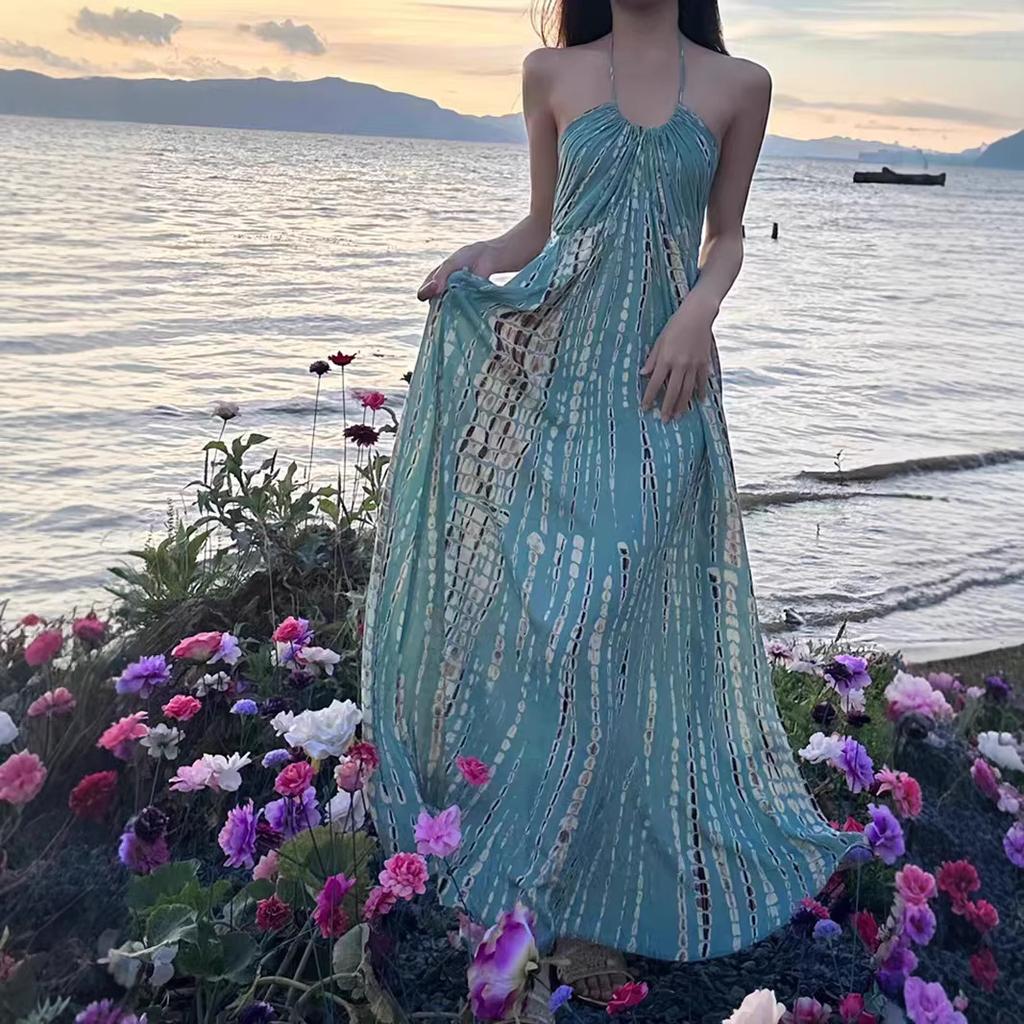 Bohemian Vacation Dress Women's Summer New French Travel Photo Seaside Beach Dress Temperament Long Skirt