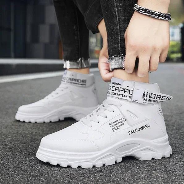 High Top Herrenstiefel Pu-Leder Sneakers Weiße Stiefeletten für trendige Schnallendekoration Sportschuhe 2025 Neue MBoard-Schuhe