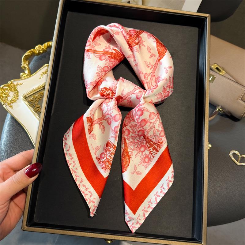 

Роскошный шарф с лимонным узором Новый весенне-летний шарф из искусственного атласа Свежий и универсальный Одежда Сумка и Шаль Головной платок 70X70CM