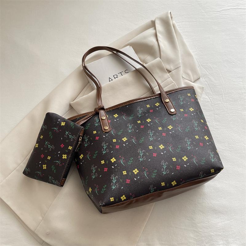 Großräumige Tote Bag im Pendlerstil, Stilvoll und Vielseitig, mit Einem Raffinierten und Eleganten Aussehen, Einzelschultertasche kaffeebraun