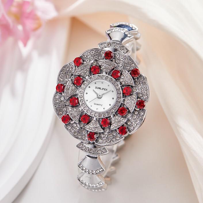 Watch Fashion Decoration Exquisite Bracelet Women'S Watch Diamond High Value Women'S Bracelet Alloy