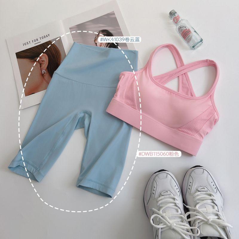 

Спортивный бюстгальтер для йоги 2025 Ударопрочный Предотвращающий провисание Фиксированная чашка Красивый жилет Перекрестная сетка Дышащее фитнес-белье Curly Blue Pants S