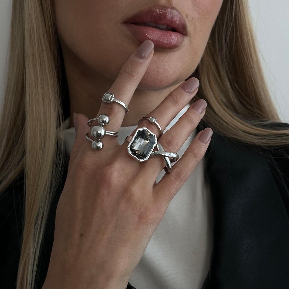 

SHIXIN 5Pcs/Set New Fashion Acrylic Rhinestone Open Rings for Women Vintage Geometric Square Adjustable Knuckle Ring Men Jewelry