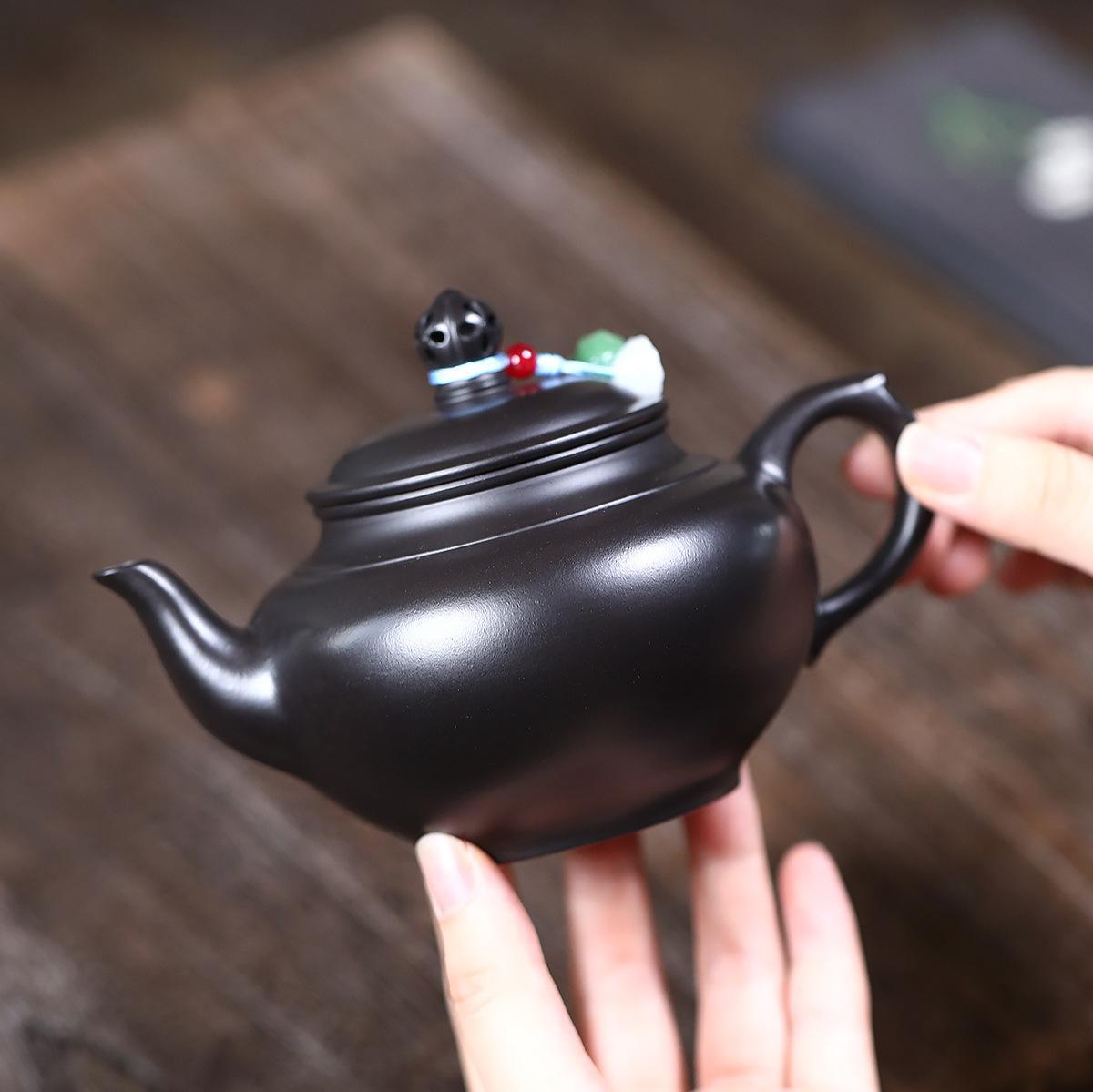 

310ml Retro Yixing Purple Clay Teapots Handmade Black Pot Raw Ore Dahongpao Mud Tea Maker Kettle With Strainer Zisha Tea Set