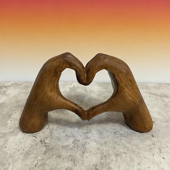 Heart Hands Sculpture Love Heart Hands Gesture Statue for Room Bookshelf Coffee Table Dining Table Centerpiece