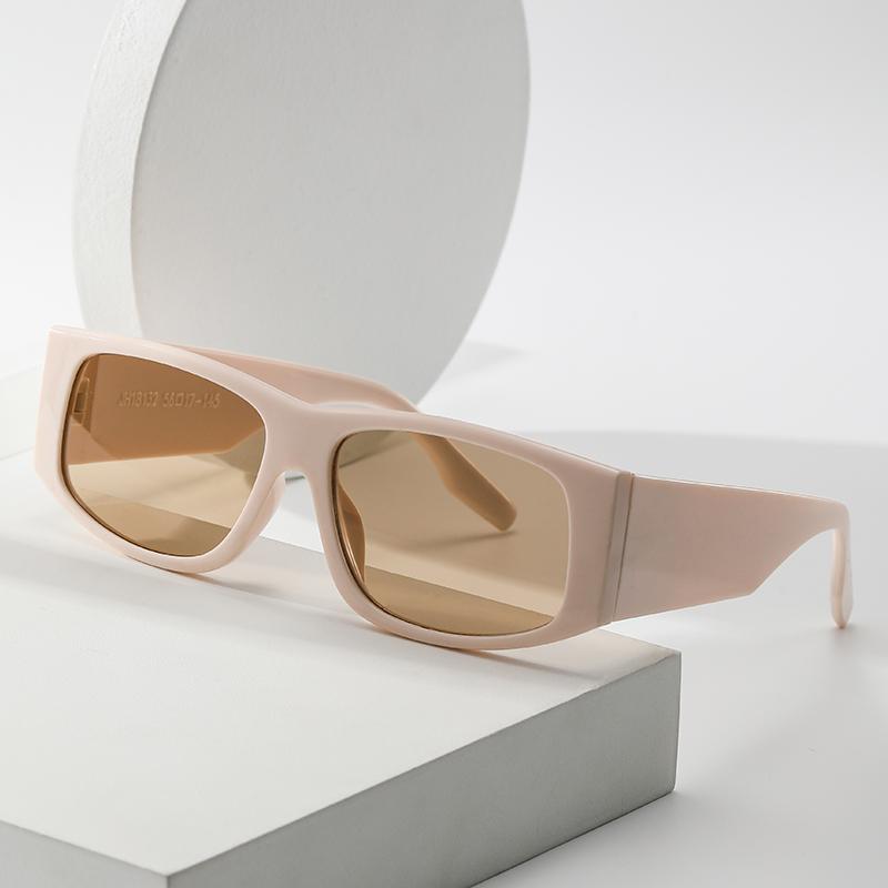 Brand Fashion Sunglasses New Small Frame Square Sun Glasses INS Trendy Retro Rectangle Women Men Outdoor Travel Gafas De Sol